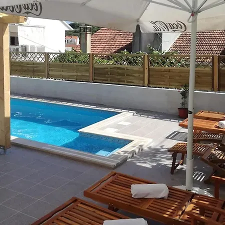 Lovely In Hvar شقة هفار